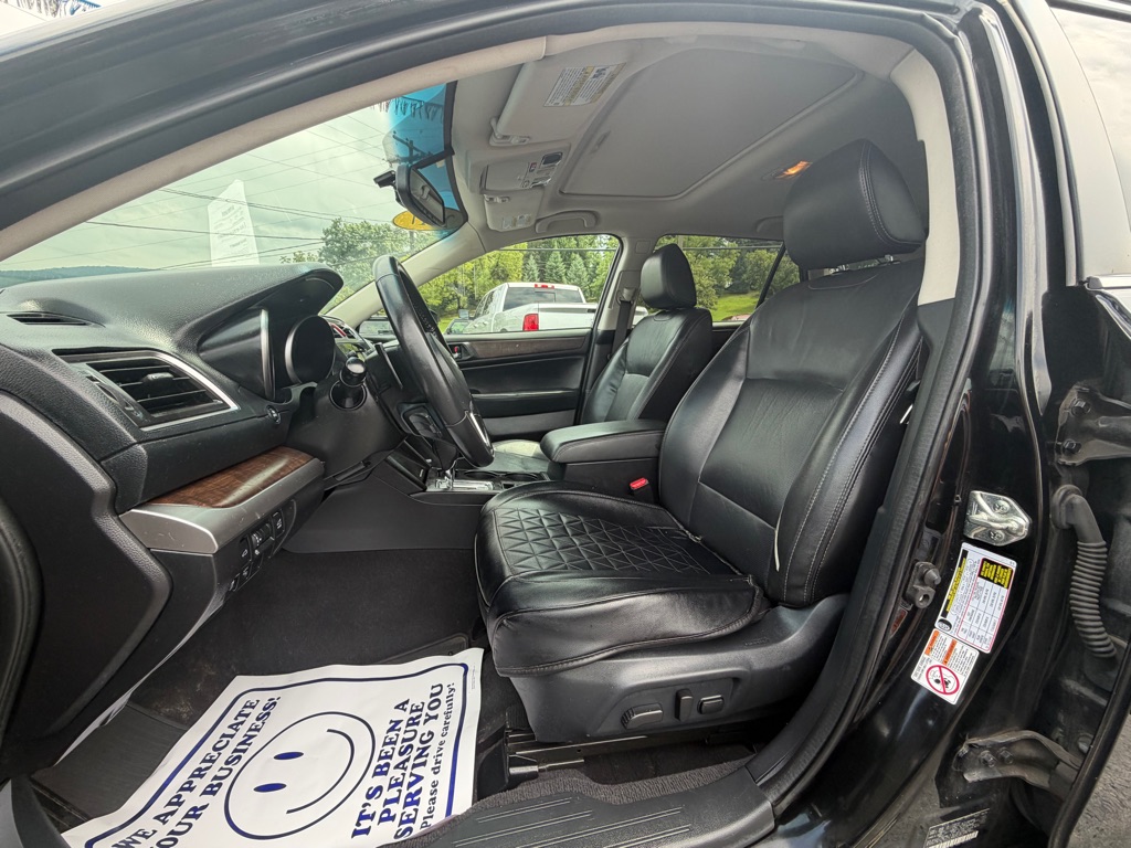 Photo 11 of this SUBARU OUTBACK