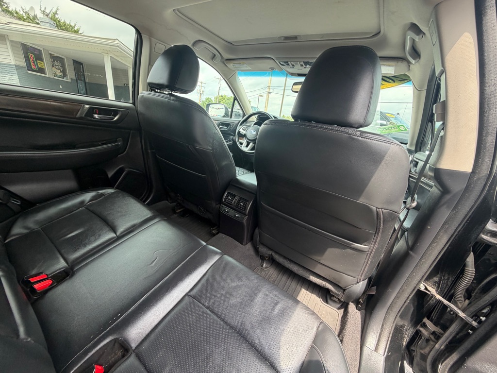 Photo 23 of this SUBARU OUTBACK