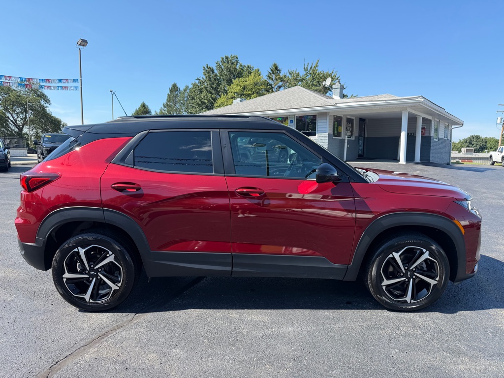 Photo 4 of this CHEVROLET TRAILBLAZER