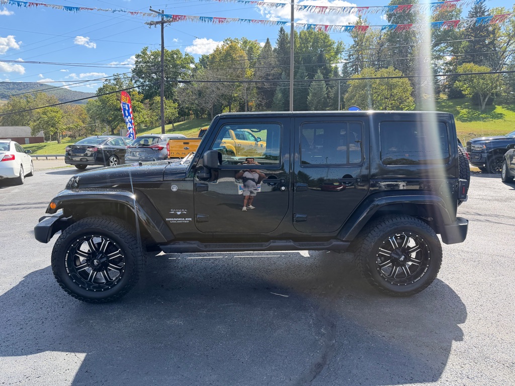 Photo 8 of this JEEP WRANGLER UNLIMI
