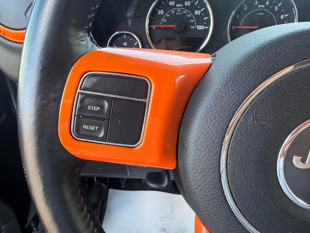 Photo 33 of this JEEP WRANGLER UNLIMI