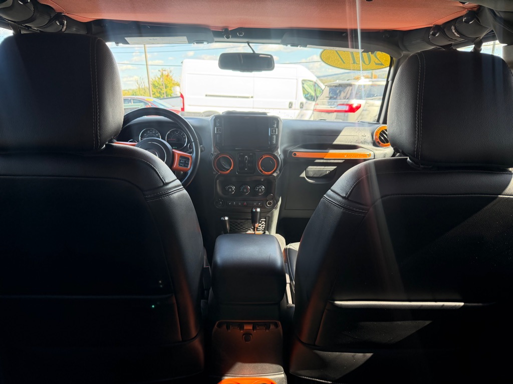 Photo 22 of this JEEP WRANGLER UNLIMI