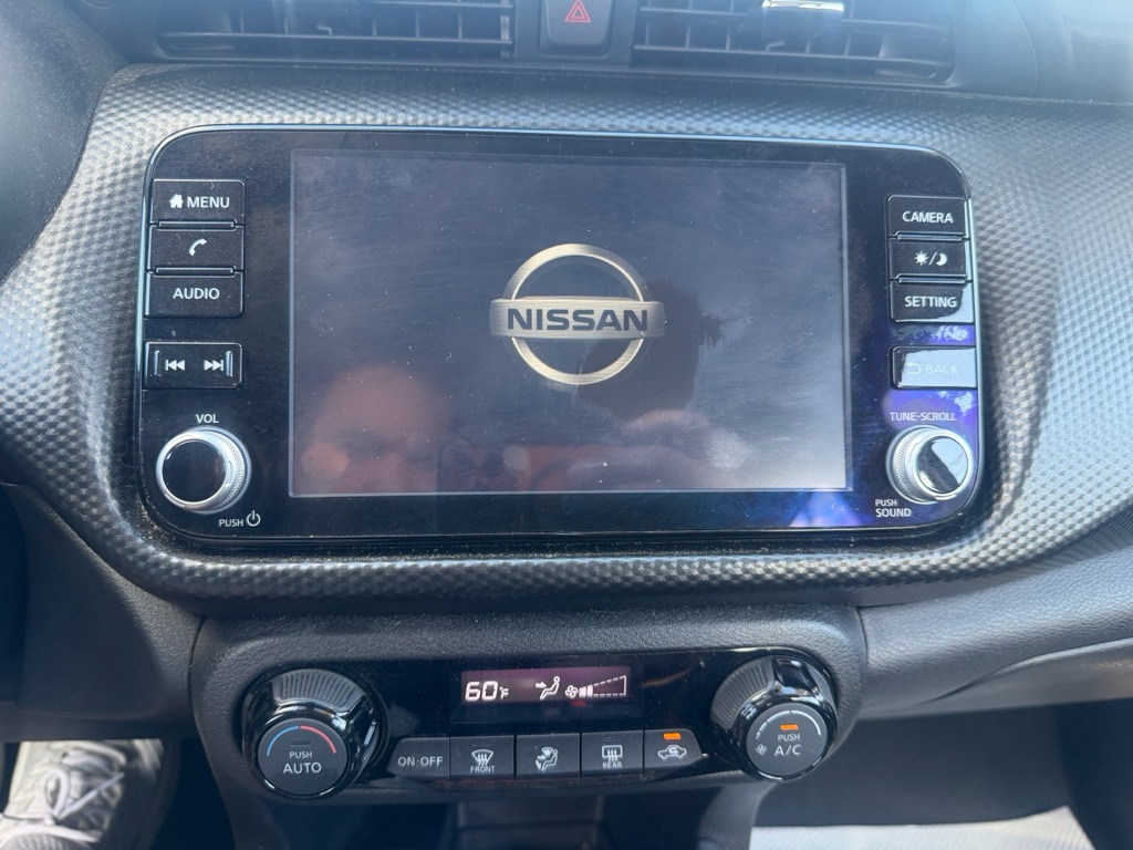 Photo 30 of this NISSAN KICKS