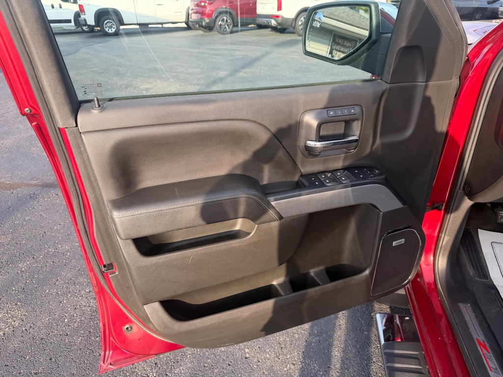 Photo 11 of this CHEVROLET SILVERADO 1500