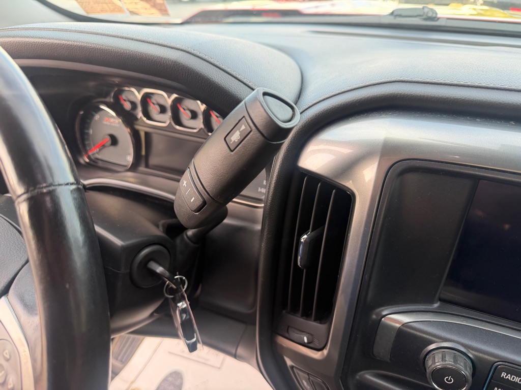 Photo 34 of this CHEVROLET SILVERADO 1500