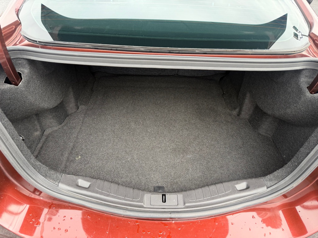Photo 17 of this FORD FUSION