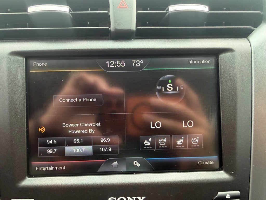 Photo 37 of this FORD FUSION