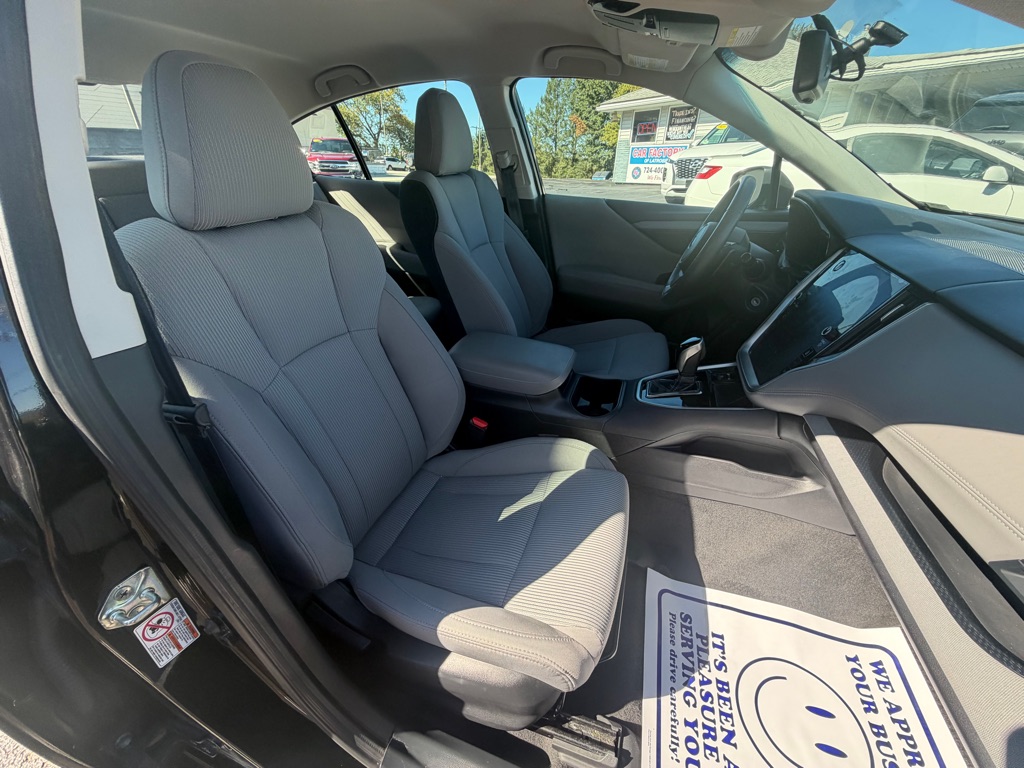 Photo 22 of this SUBARU LEGACY