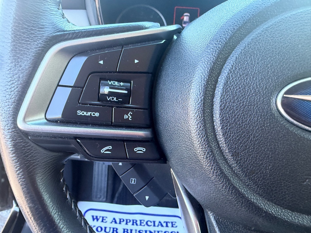 Photo 28 of this SUBARU LEGACY