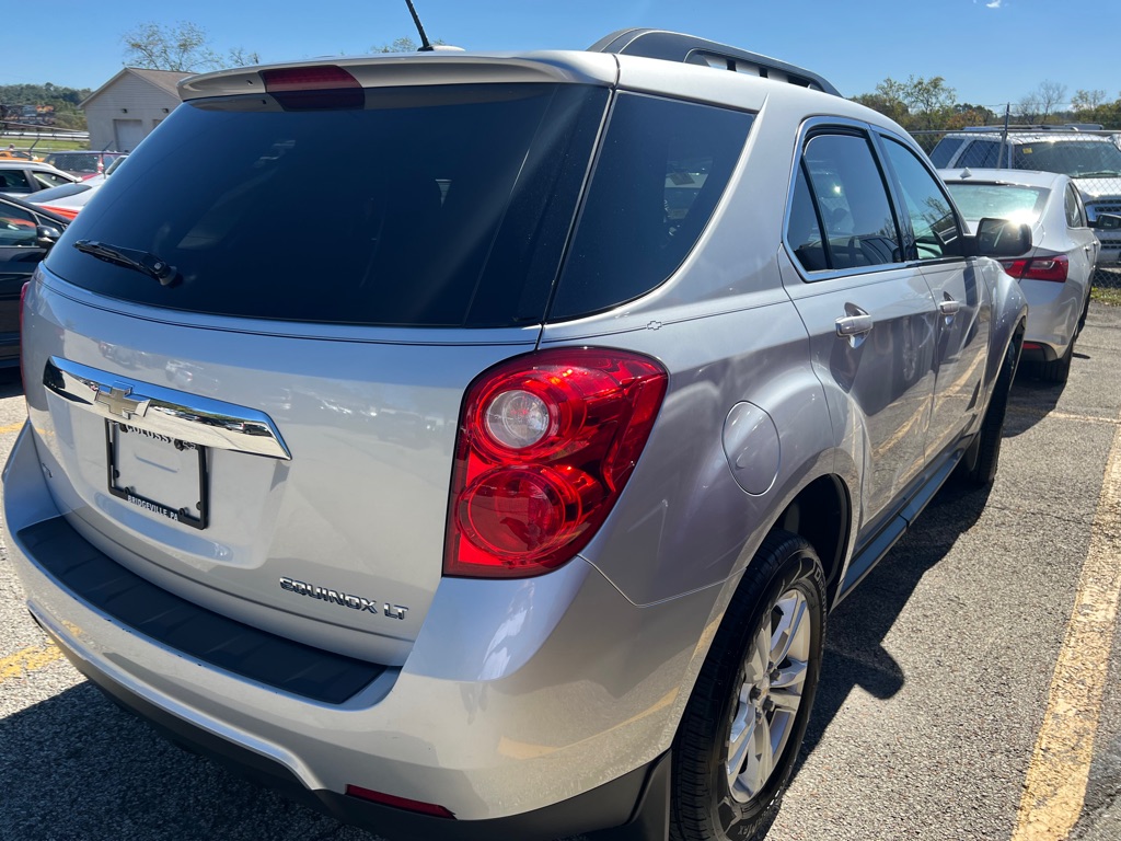 Photo 6 of this CHEVROLET EQUINOX