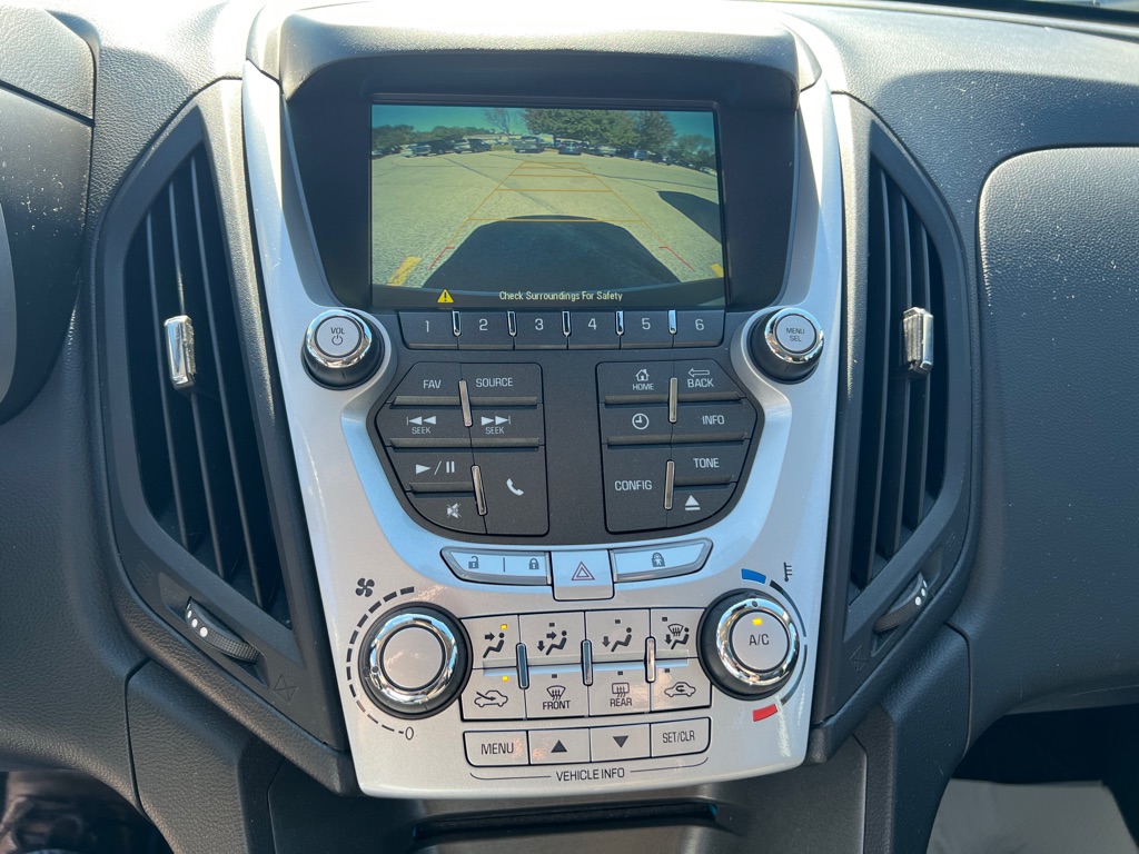 Photo 14 of this CHEVROLET EQUINOX