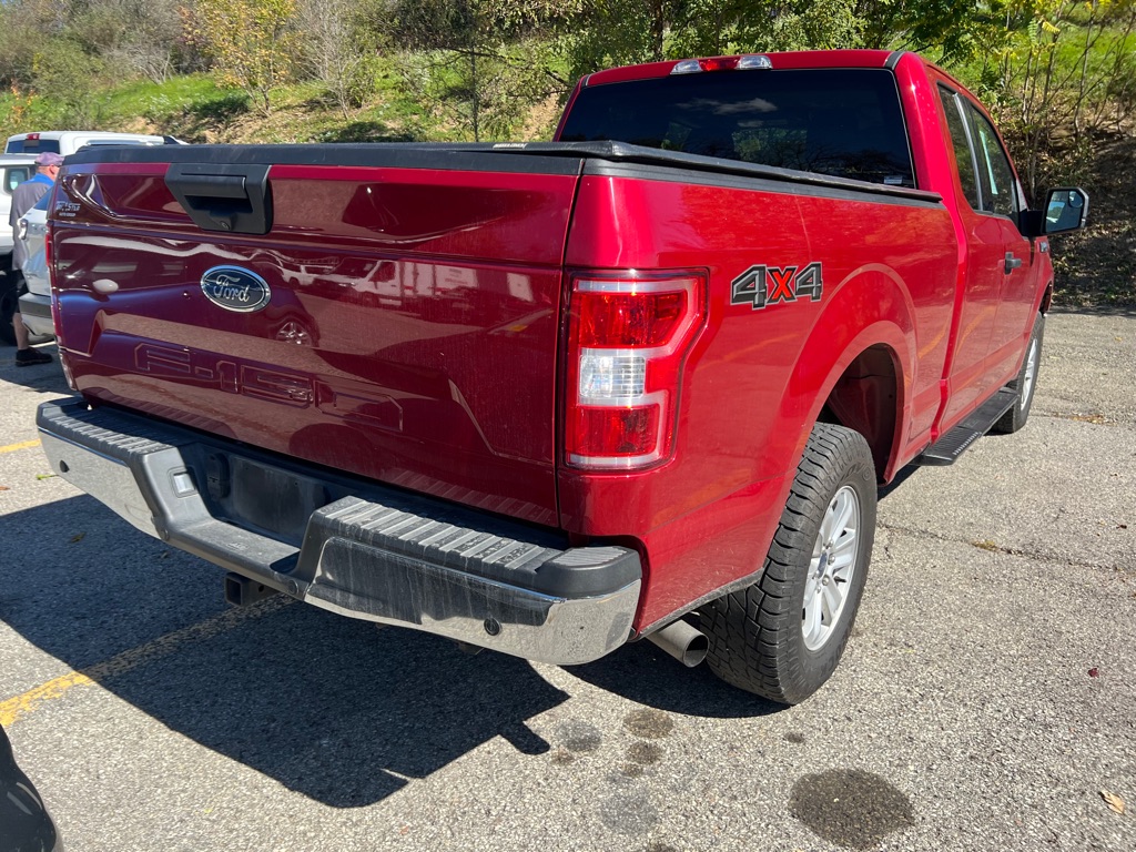 Photo 6 of this FORD F-150