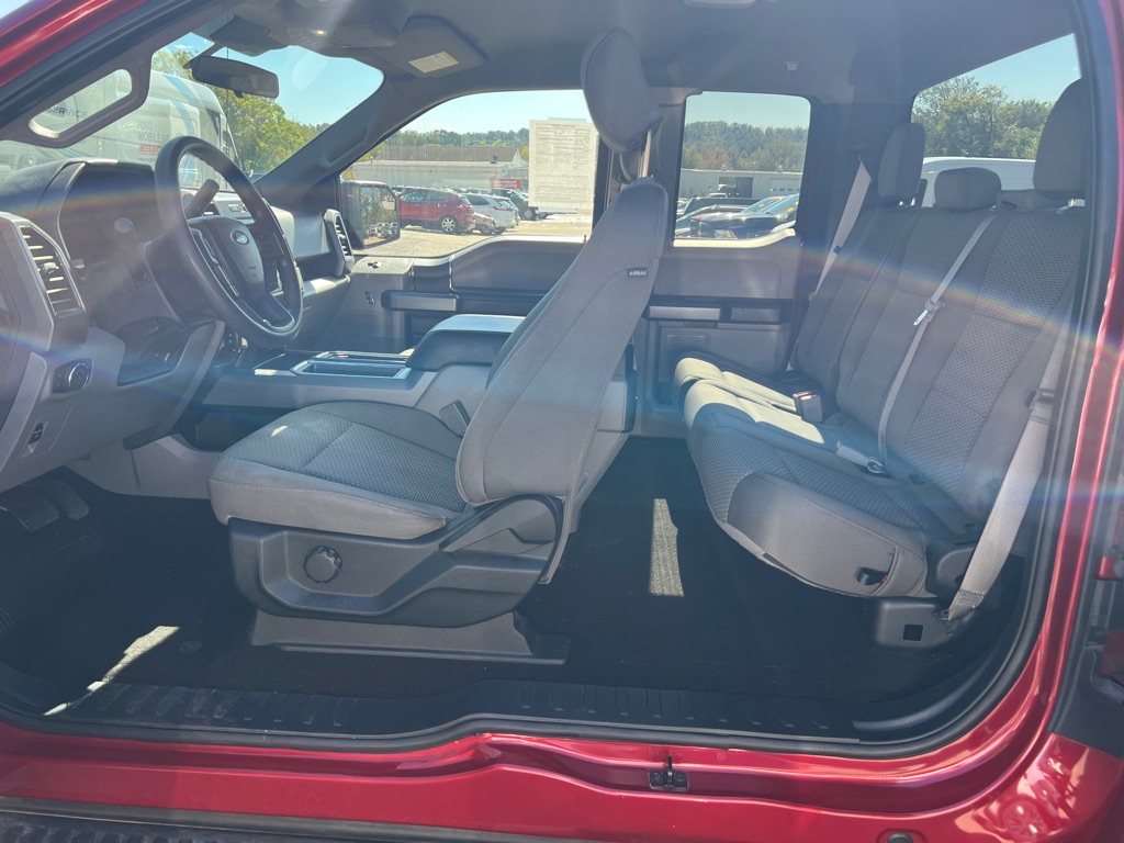 Photo 13 of this FORD F-150