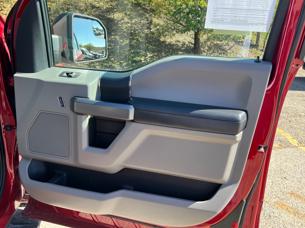 Photo 7 of this FORD F-150