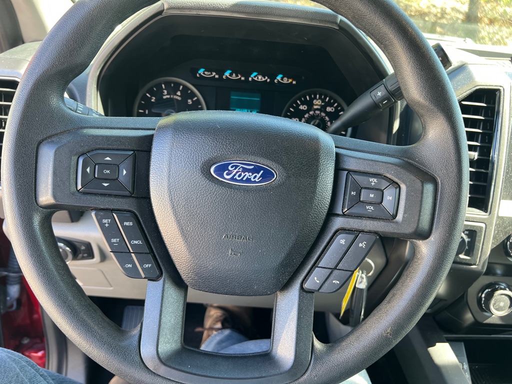 Photo 21 of this FORD F-150