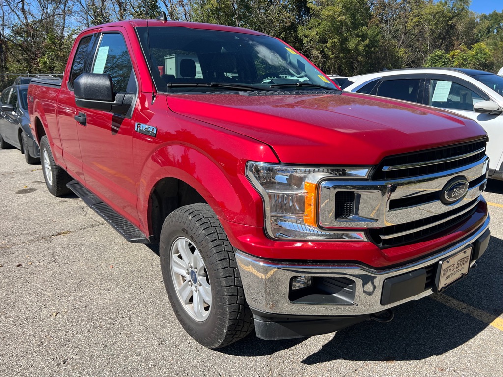 Photo 2 of this FORD F-150