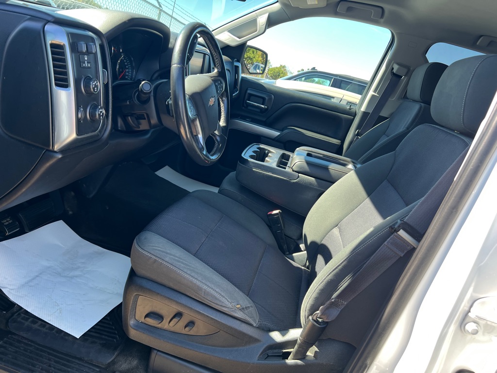 Photo 10 of this CHEVROLET SILVERADO 1500