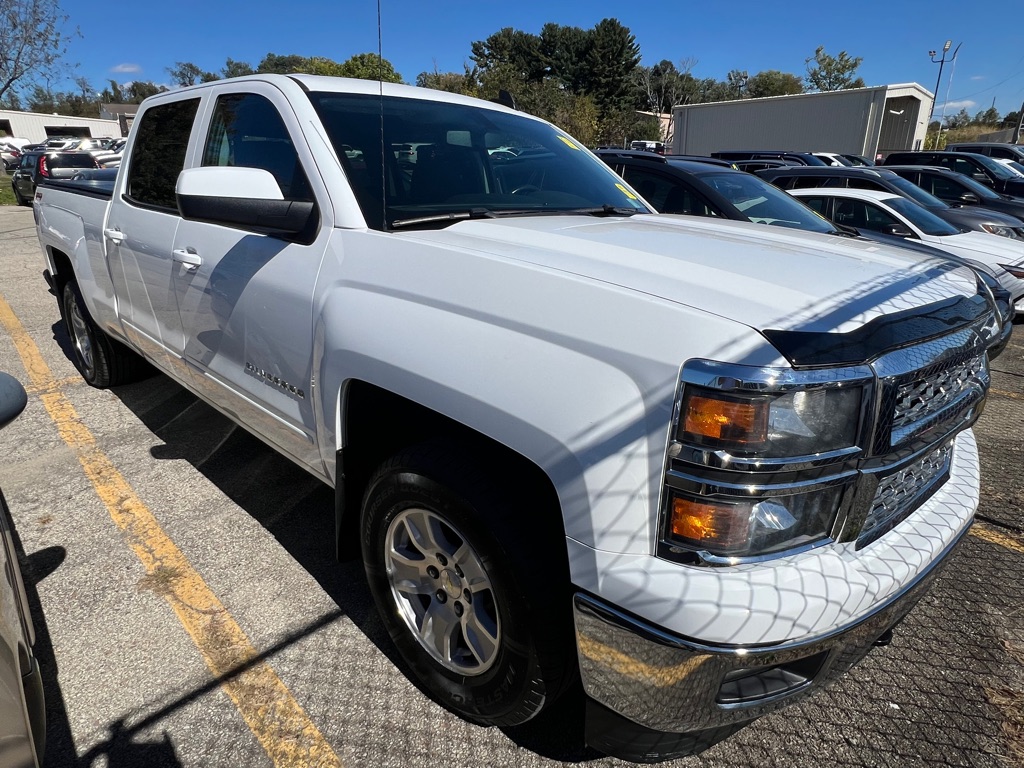 Photo 2 of this CHEVROLET SILVERADO 1500