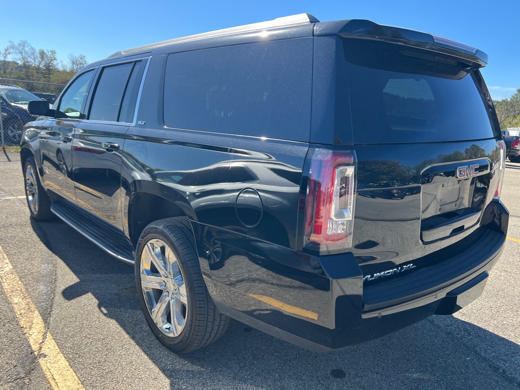 Photo 6 of this GMC YUKON XL