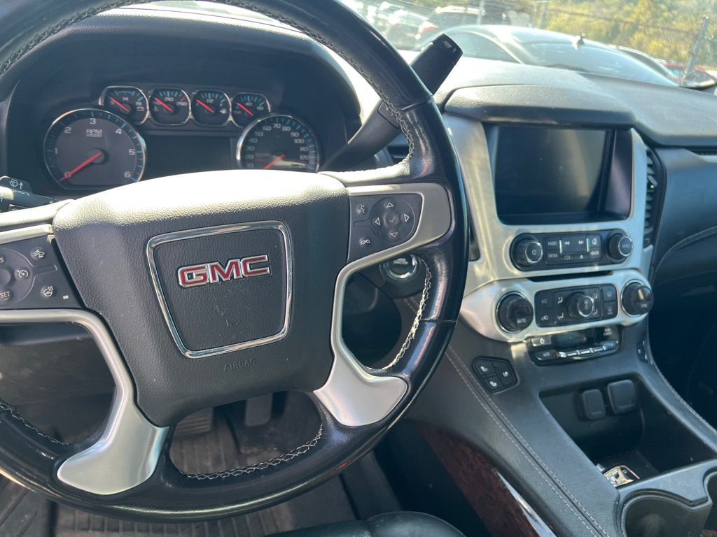 Photo 9 of this GMC YUKON XL