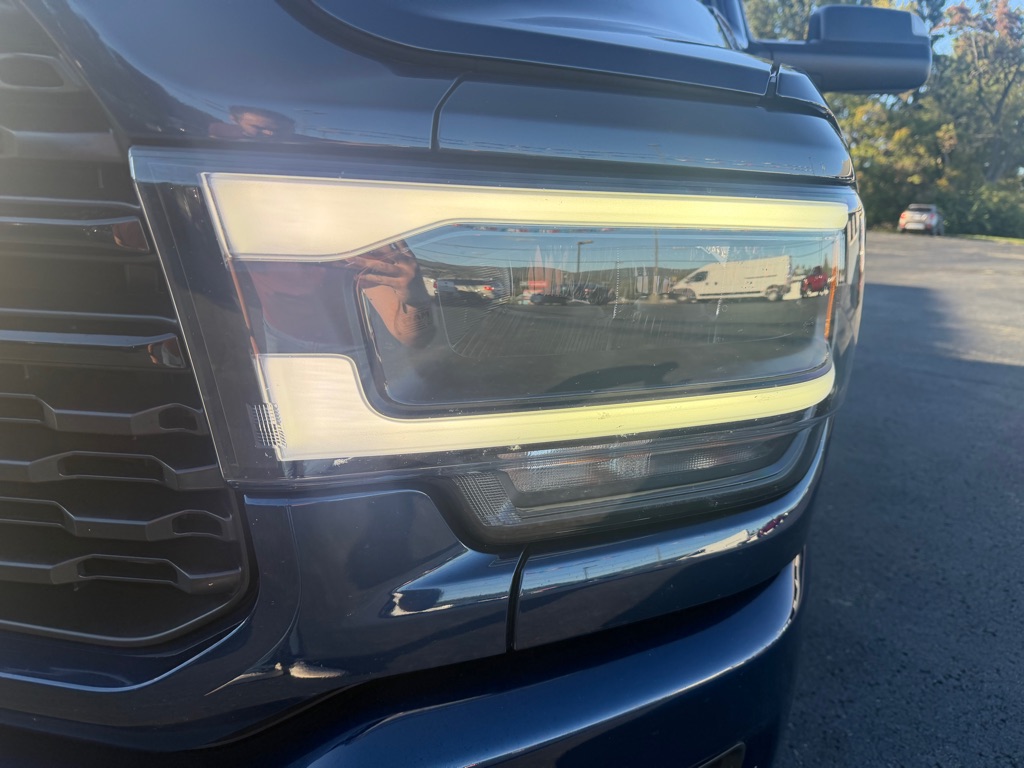 Photo 40 of this RAM 2500