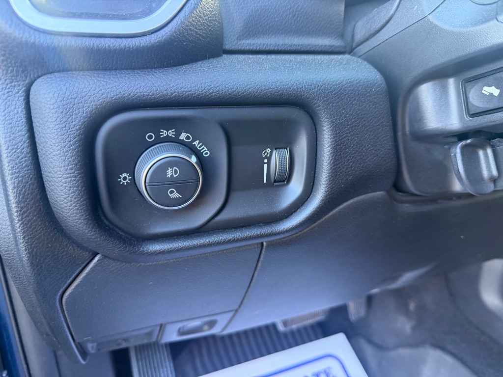 Photo 43 of this RAM 2500