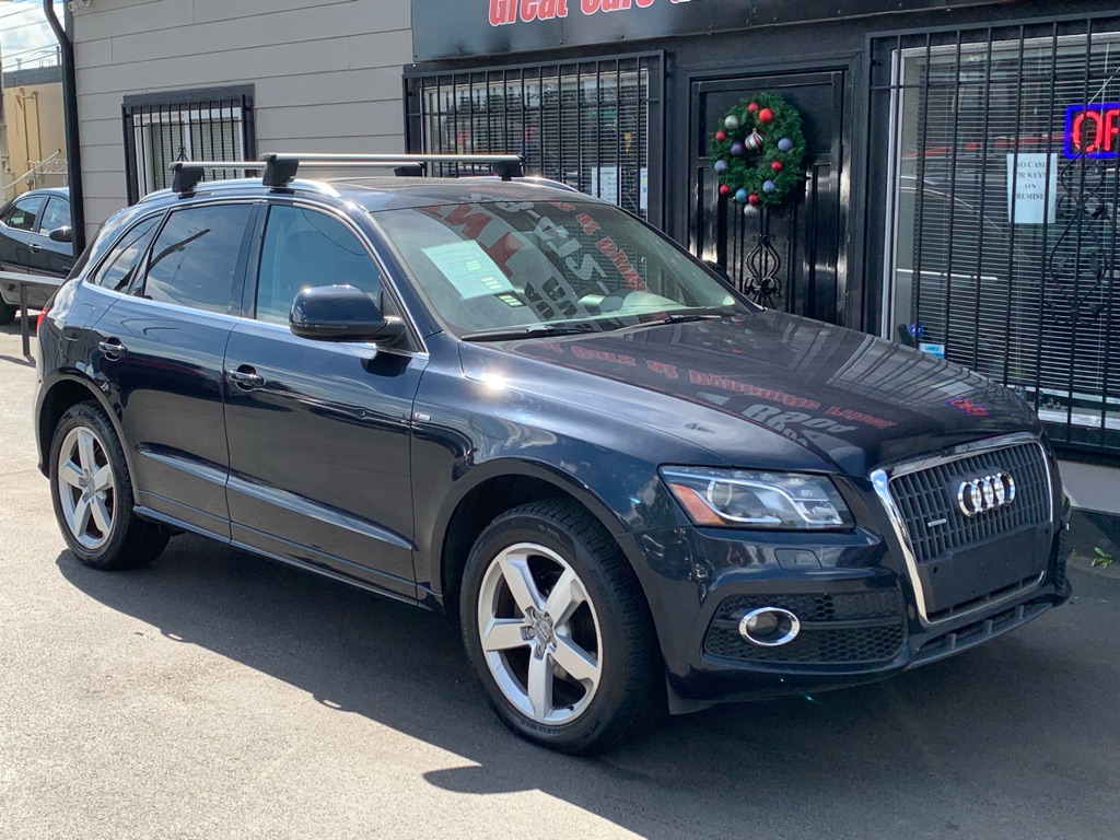 Photo 8 of this AUDI Q5