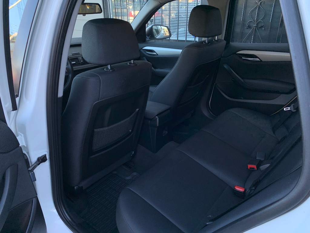 Photo 14 of this BMW X1