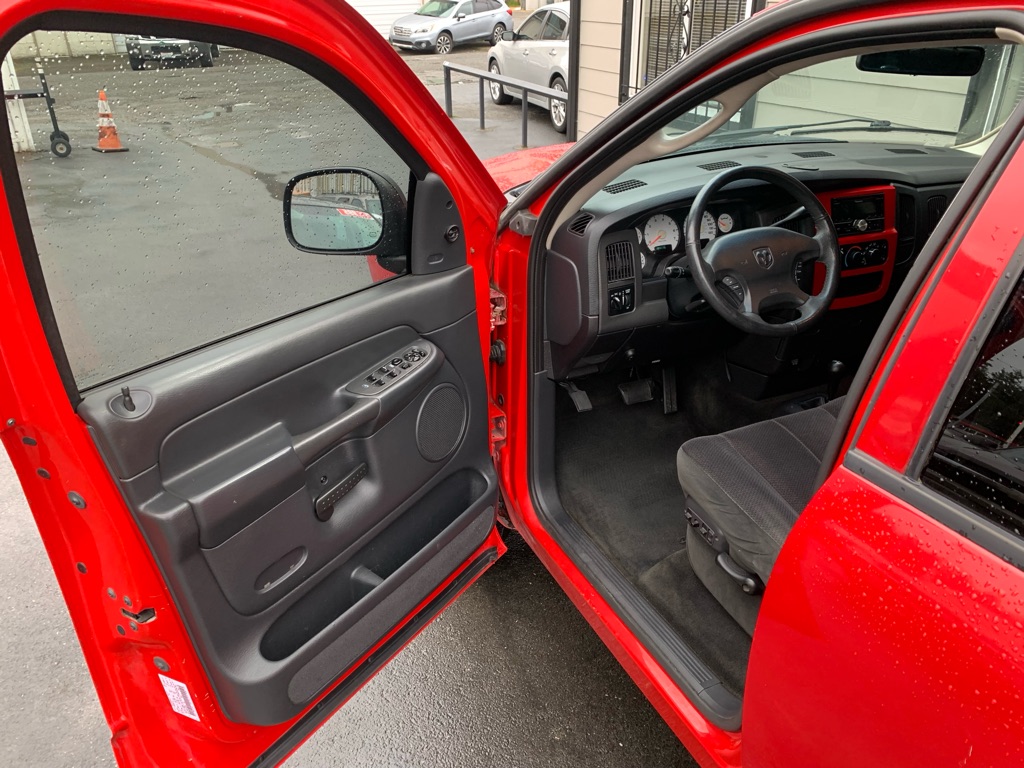 Photo 11 of this DODGE RAM 1500