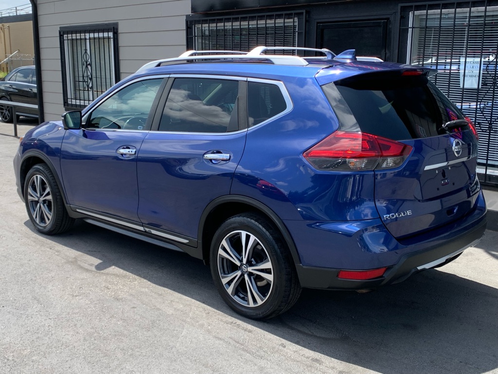 Photo 4 of this NISSAN ROGUE