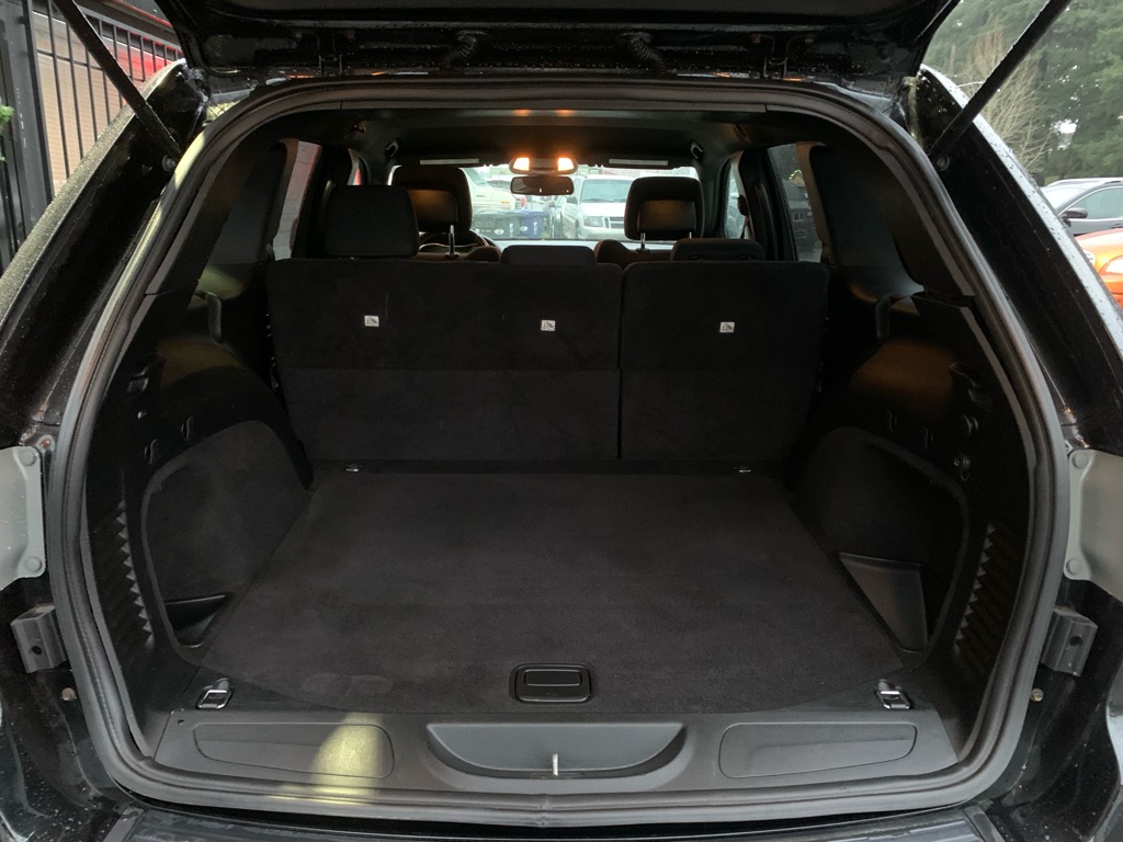 Photo 6 of this JEEP GRAND CHEROKEE