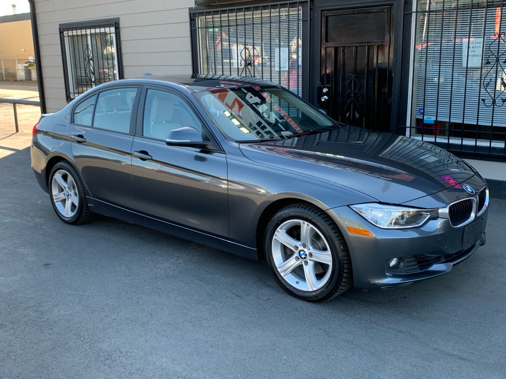 Photo 9 of this BMW 328