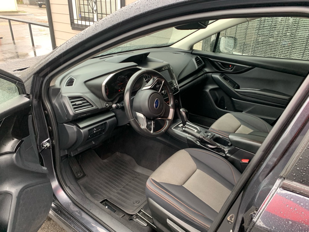 Photo 11 of this SUBARU CROSSTREK