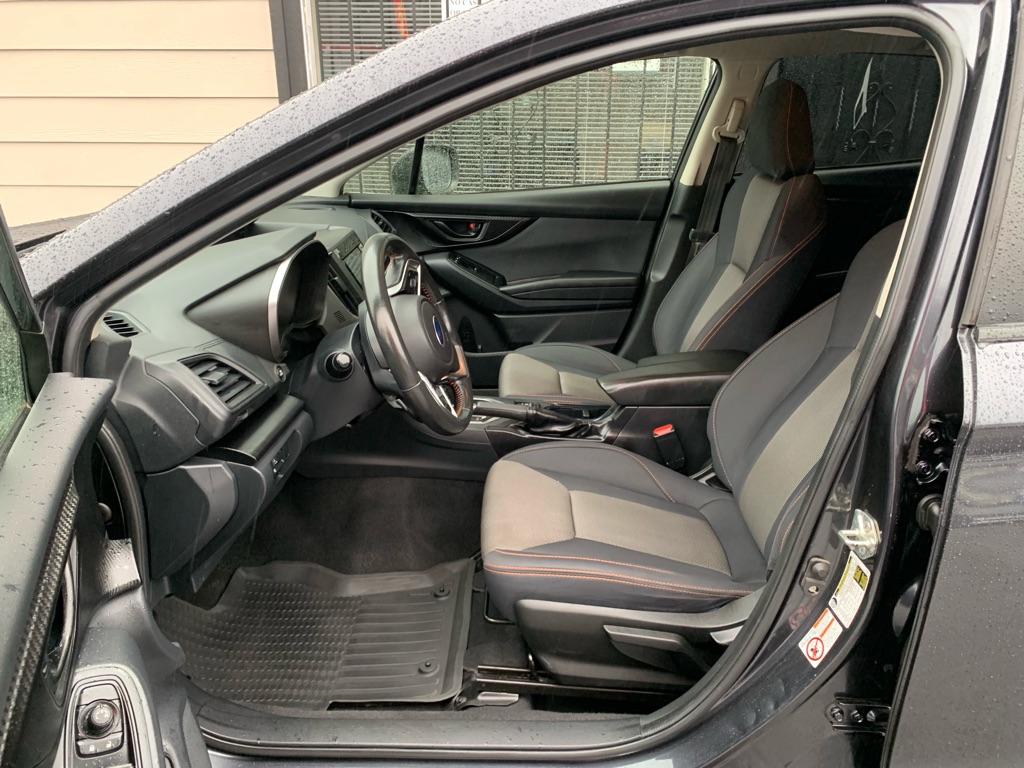 Photo 12 of this SUBARU CROSSTREK