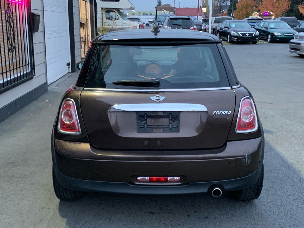 Photo 5 of this MINI COOPER
