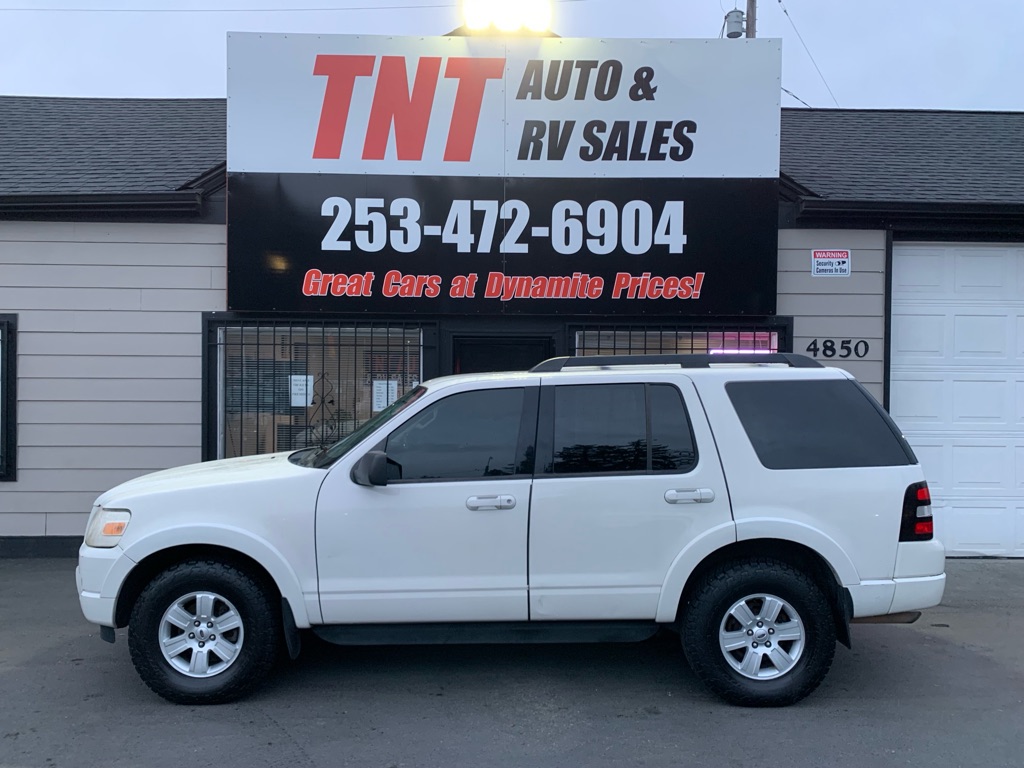 Photo 3 of this FORD EXPLORER