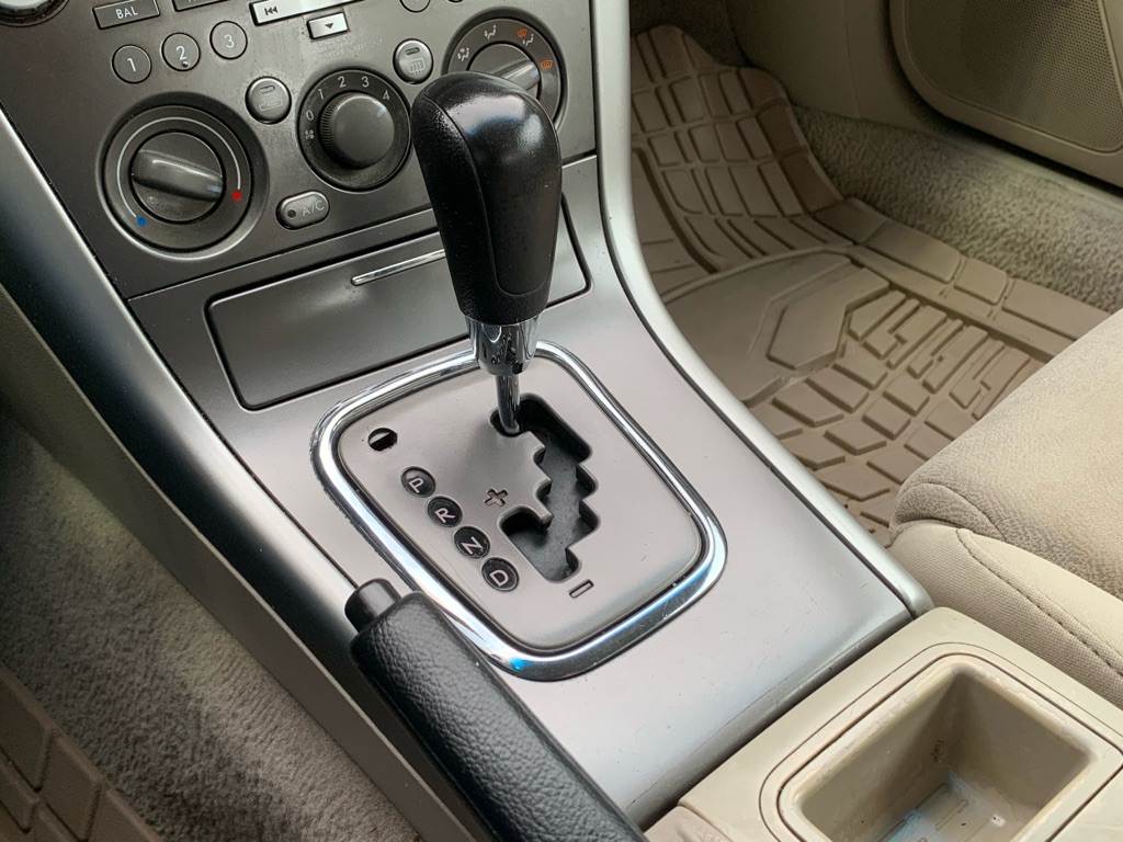 Photo 22 of this SUBARU LEGACY