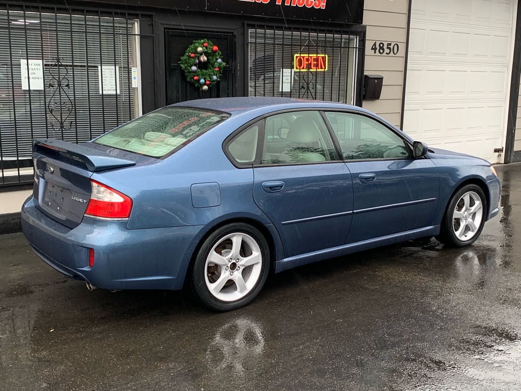 Photo 6 of this SUBARU LEGACY
