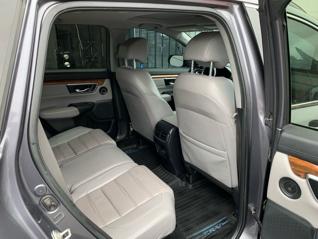 Photo 29 of this HONDA CR-V
