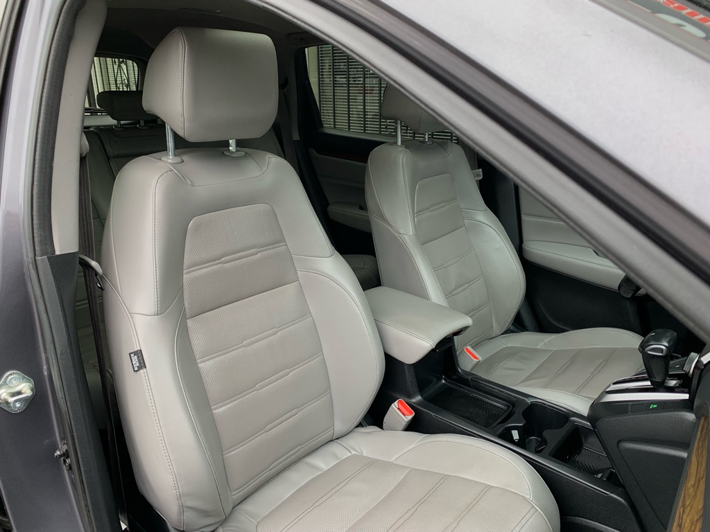 Photo 32 of this HONDA CR-V