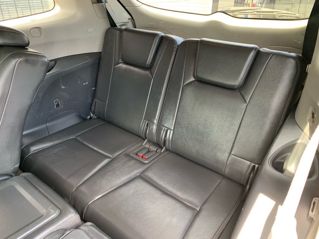 Photo 18 of this SUBARU TRIBECA