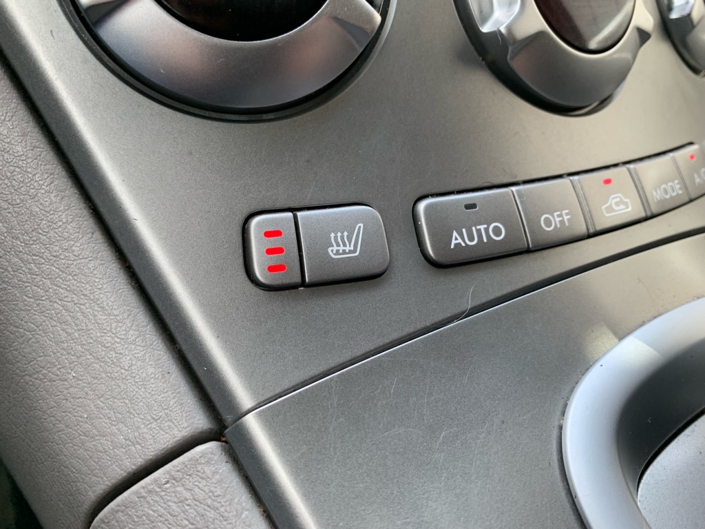Photo 23 of this SUBARU TRIBECA