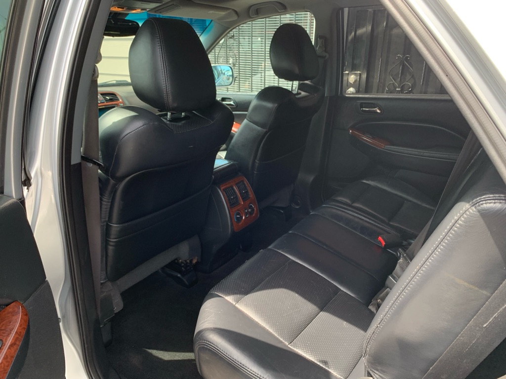 Photo 14 of this ACURA MDX