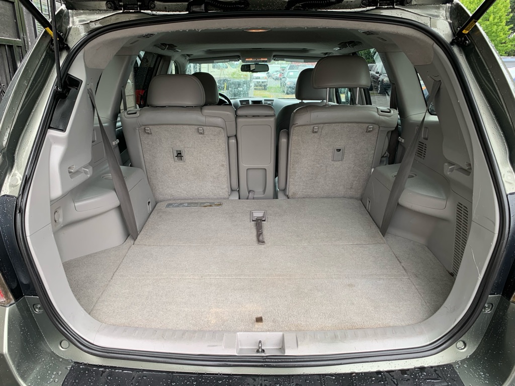 Photo 6 of this TOYOTA HIGHLANDER