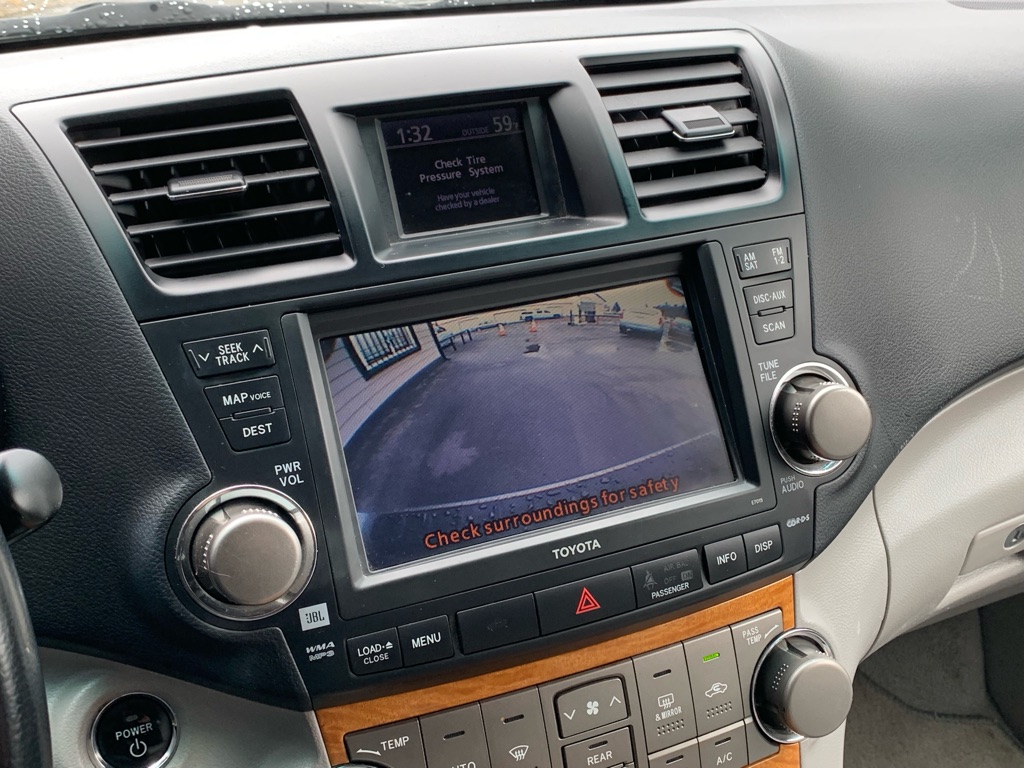 Photo 23 of this TOYOTA HIGHLANDER