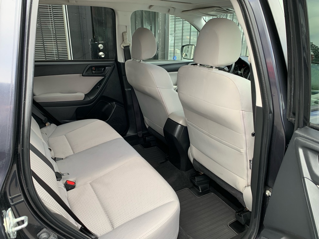 Photo 26 of this SUBARU FORESTER