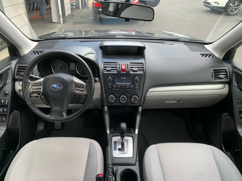 Photo 17 of this SUBARU FORESTER