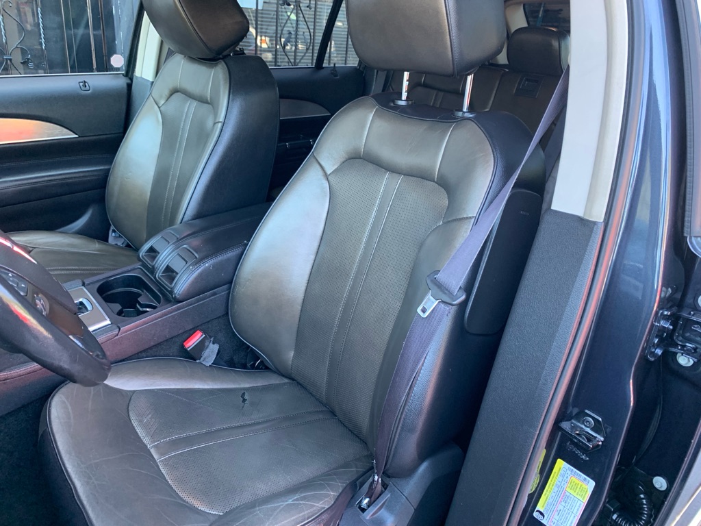 Photo 14 of this LINCOLN MKX