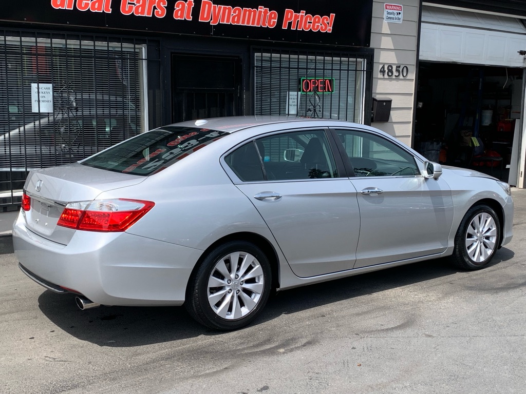 Photo 7 of this HONDA ACCORD