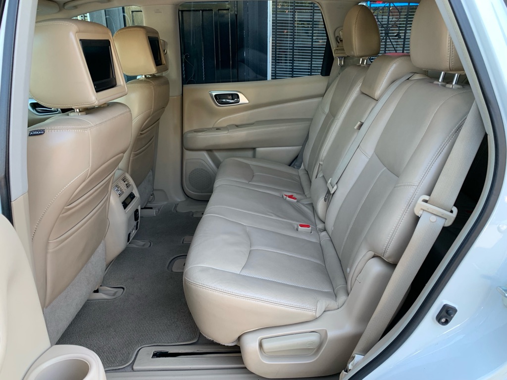 Photo 20 of this NISSAN PATHFINDER